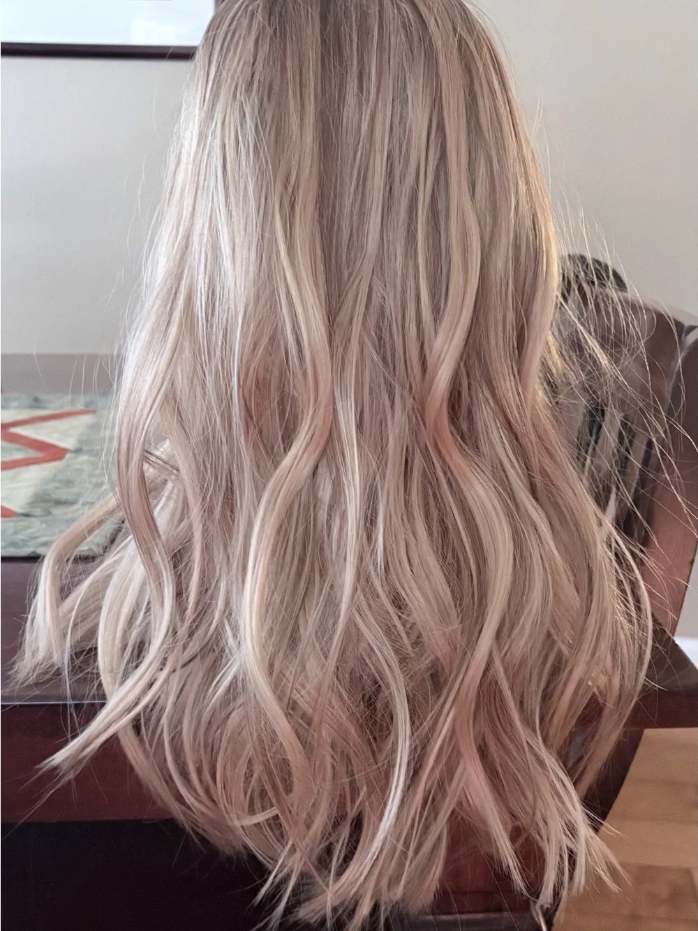 16” Long Layered Synthetic Women's Wig — Light Blonde W/Highlights